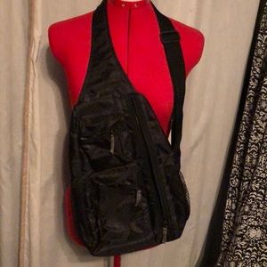 Thirty one sling bag